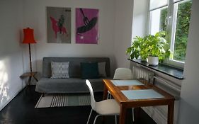 Lovely Bubbly Apartment